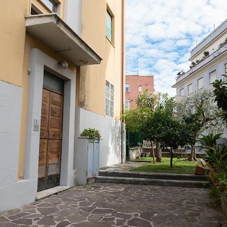 Guest House Sempione Da Giulio โรม ภายนอก รูปภาพ